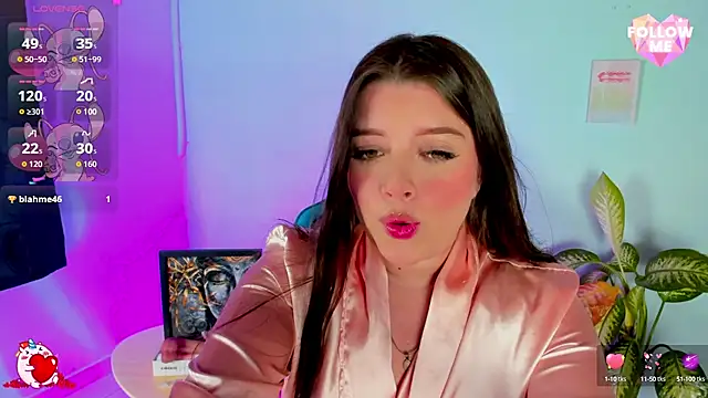 Lia little18 online show from September 20, 2025, 5:08 am