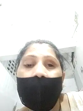 Snapshot of Bhavya_Bhan chatting on July 30, 2026, 5:01 pm Bhavya Bhan online show from July 30, 2026, 5:01 pm
