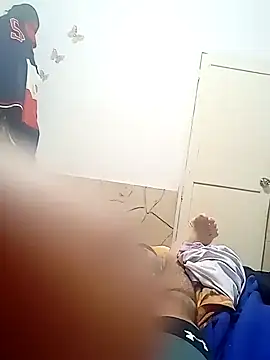 CubanoFull online show from February 6, 2025, 5:57 am