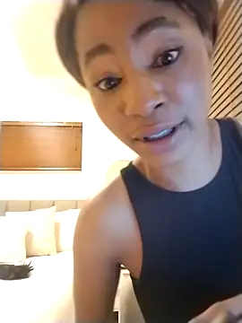 Godessofpleasxa online show from November 10, 2025, 7:35 pm