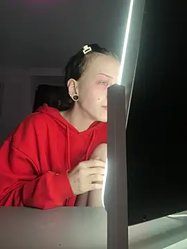 Ciara2004 online show from February 12, 2026, 5:13 am