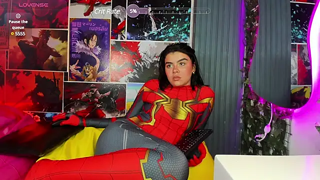 Zoe Cheshire online show from February 3, 2025, 11:15 pm