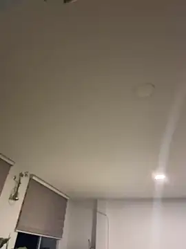 sophierooy22 online show from June 27, 2026, 12:26 am