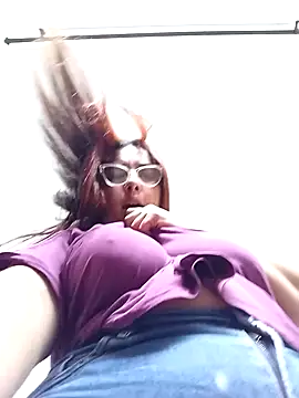 brithany olson25 online show from February 6, 2025, 6:13 pm