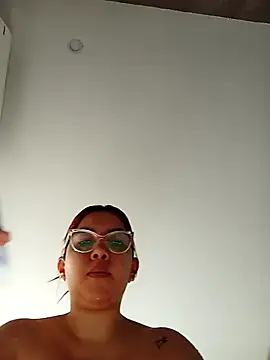 brithany olson25 online show from February 16, 2025, 1:38 pm