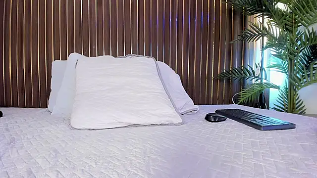 elevensky online show from April 15, 2026, 7:58 pm