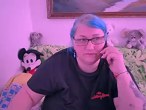 mayamayx online show from October 29, 2025, 9:00 am