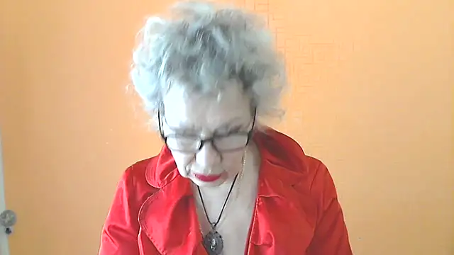 NessyJenixs online show from April 23, 2026, 6:25 am