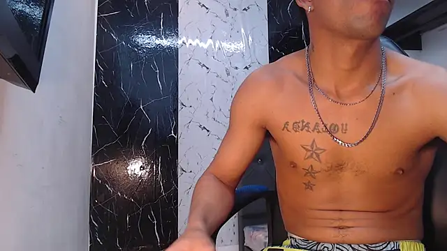 carlos alber12 online show from September 12, 2025, 7:03 pm