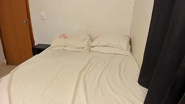 sexyflight online show from January 28, 2025, 7:21 pm