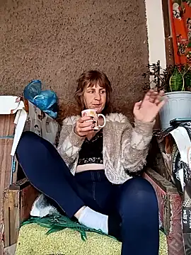 Snapshot of Laura_Kiss chatting on June 1, 2026, 7:54 am Laura Kiss online show from June 1, 2026, 7:54 am