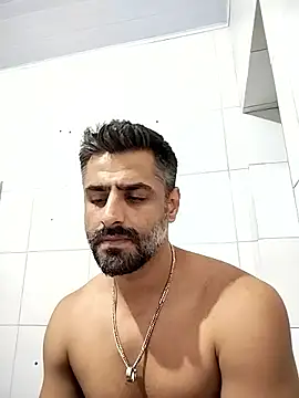 Caralegalll online show from April 5, 2026, 5:26 am