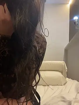 Lobna-alami online show from April 10, 2026, 5:45 am