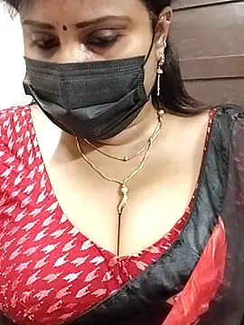 Snapshot of Queenflowerr chatting on March 20, 2025, 10:43 am Queenflowerr online show from March 20, 2025, 10:43 am