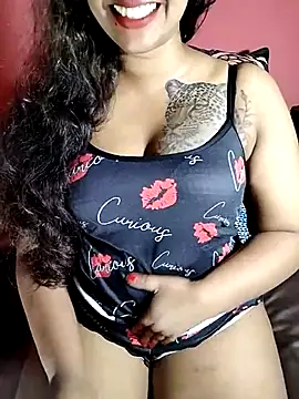 Snapshot of Sexy-Monikaa chatting on April 23, 2026, 6:43 pm Sexy-Monikaa online show from April 23, 2026, 6:43 pm