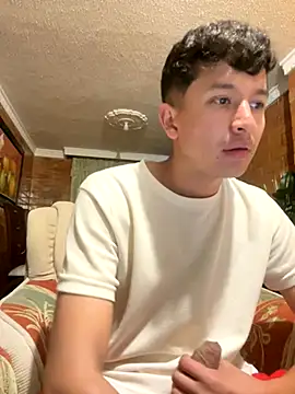 Snapshot of sebaxx8_ chatting on October 14, 2025, 3:07 am sebaxx8 online show from October 14, 2025, 3:07 am