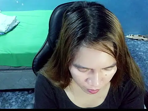 Asianpinaybeauty yam007 online show from April 18, 2026, 8:20 pm