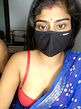 Love-N online show from November 13, 2025, 5:23 pm