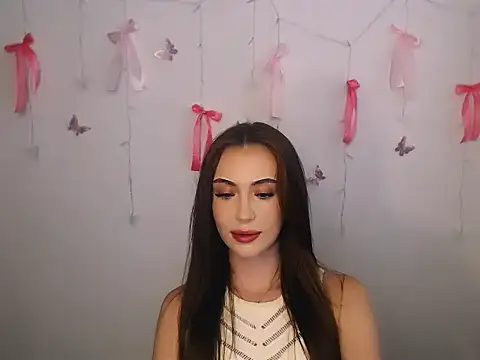 Snapshot of Nikonara_Love chatting on July 24, 2026, 12:36 pm Nikonara Love online show from July 24, 2026, 12:36 pm