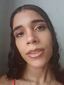 novinhatransexy online show from February 4, 2025, 4:18 pm