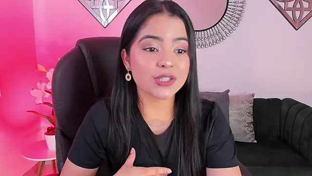 Layla Breezee online show from February 8, 2026, 12:52 pm