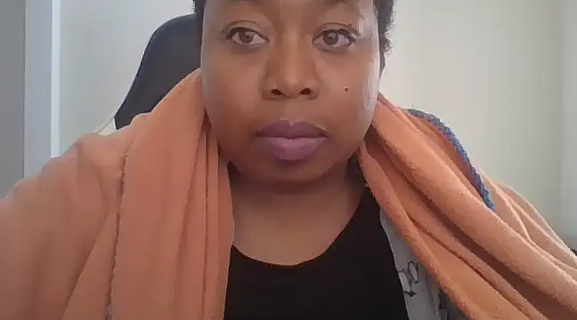 angeliquebelcali online show from February 20, 2025, 5:07 pm