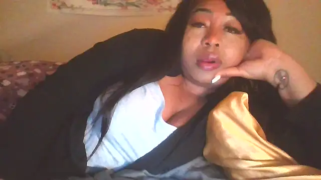 angeliquebelcali online show from March 25, 2026, 12:38 am