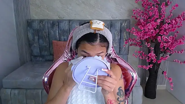 lilith petit sub online show from January 22, 2025, 12:49 pm