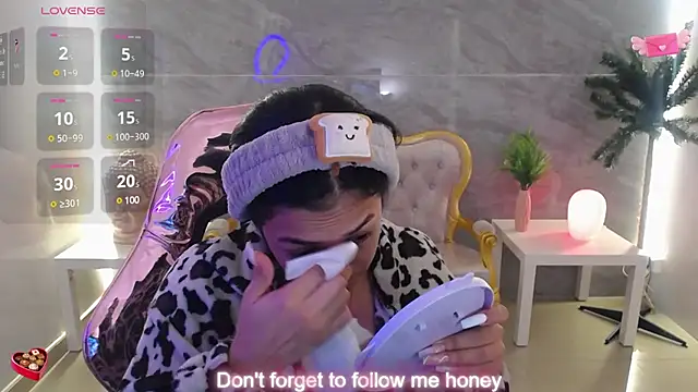 lilith petit sub online show from February 16, 2025, 1:05 pm