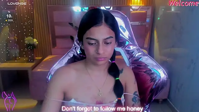 lilith petit sub online show from March 2, 2025, 5:04 pm