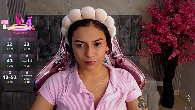 lilith petit sub online show from September 11, 2025, 8:31 pm