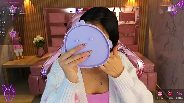 lilith petit sub online show from September 27, 2025, 4:06 am