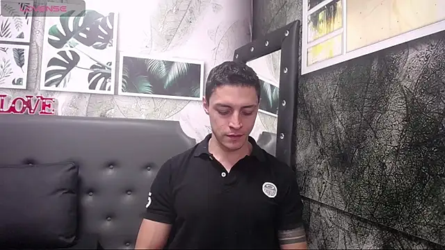 Frank Millers online show from February 13, 2025, 6:27 pm