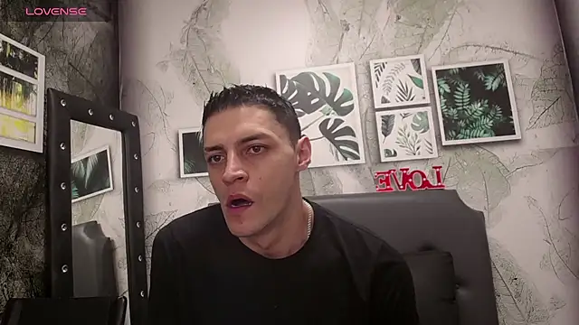 Frank Millers online show from February 24, 2025, 2:48 pm