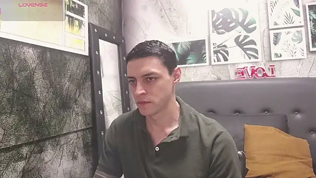 Frank Millers online show from March 14, 2025, 1:02 pm