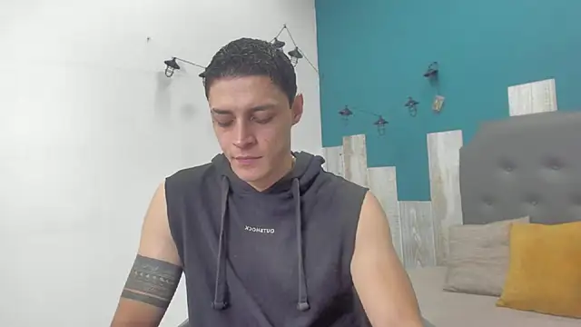 Frank Millers online show from October 2, 2025, 8:27 pm