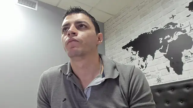 Frank Millers online show from December 15, 2025, 9:08 pm