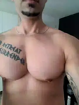 Snapshot of badbrown chatting on January 25, 2025, 1:41 pm badbrown online show from January 25, 2025, 1:41 pm