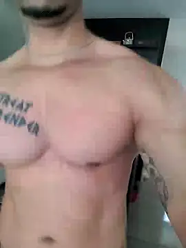Snapshot of badbrown chatting on January 26, 2025, 1:36 pm badbrown online show from January 26, 2025, 1:36 pm
