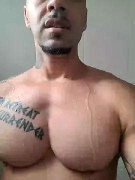 Snapshot of badbrown chatting on February 8, 2025, 4:57 pm badbrown online show from February 8, 2025, 4:57 pm