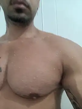 Snapshot of badbrown chatting on September 10, 2025, 3:39 am badbrown online show from September 10, 2025, 3:39 am