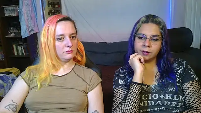 Evelan420 online show from February 19, 2026, 6:37 pm