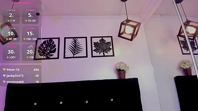 Belinda Braund online show from December 4, 2025, 11:41 am