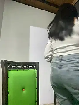 Snapshot of CamilaX69 chatting on February 16, 2025, 1:58 am CamilaX69 online show from February 16, 2025, 1:58 am