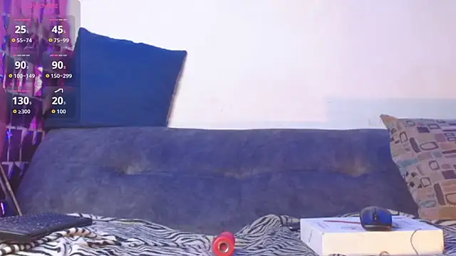 izan 20 online show from September 26, 2025, 10:08 am