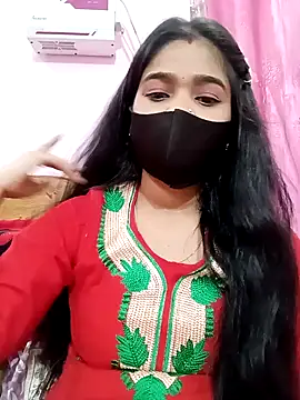 Snapshot of Simran-001 chatting on February 3, 2025, 9:30 am Simran-001 online show from February 3, 2025, 9:30 am