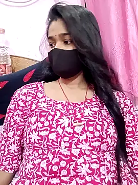 Snapshot of Simran-001 chatting on March 12, 2025, 7:17 pm Simran-001 online show from March 12, 2025, 7:17 pm