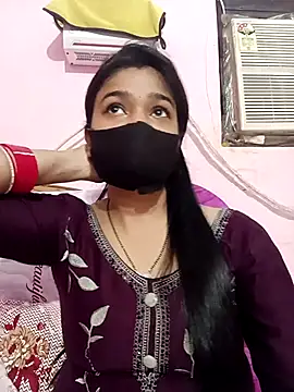 Snapshot of Simran-001 chatting on September 26, 2025, 1:26 pm Simran-001 online show from September 26, 2025, 1:26 pm