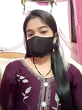 Snapshot of Simran-001 chatting on October 21, 2025, 1:56 pm Simran-001 online show from October 21, 2025, 1:56 pm