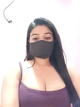 Simran-001 online show from April 5, 2026, 12:13 pm